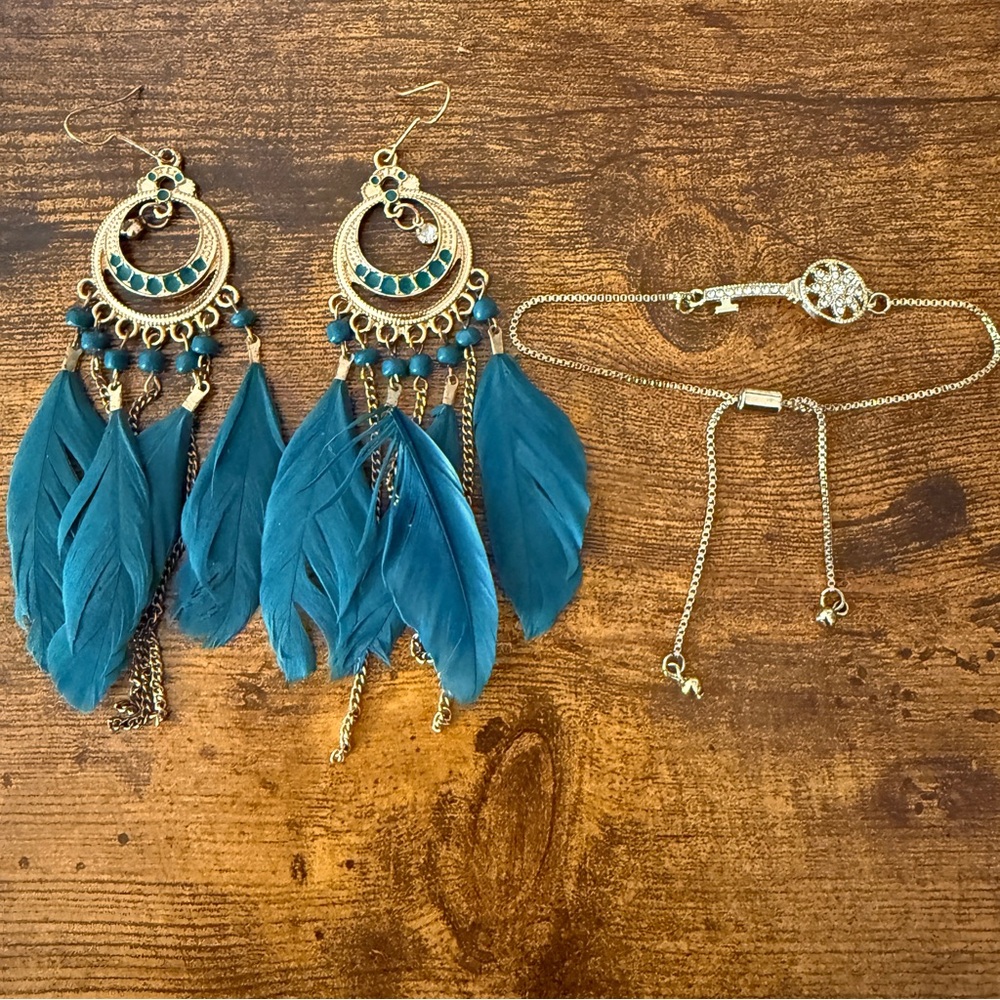 Boho Feather Earrings Jewelry Set Teal Gold Tone & Bling Key Bracelet PullAdjust